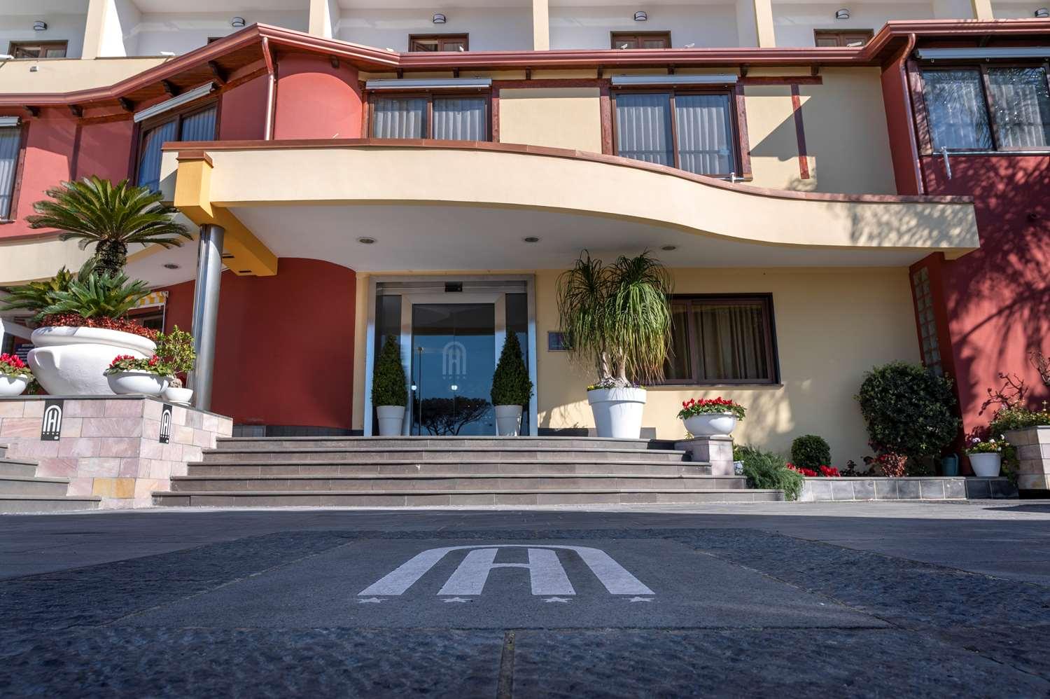 Hotel Agorà Lago Patria Exterior foto