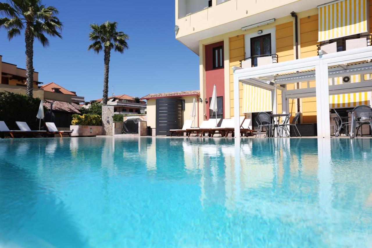 Hotel Agorà Lago Patria Exterior foto