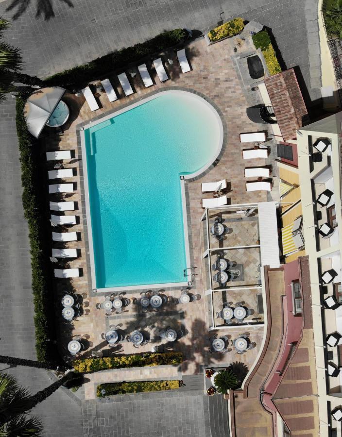 Hotel Agorà Lago Patria Exterior foto